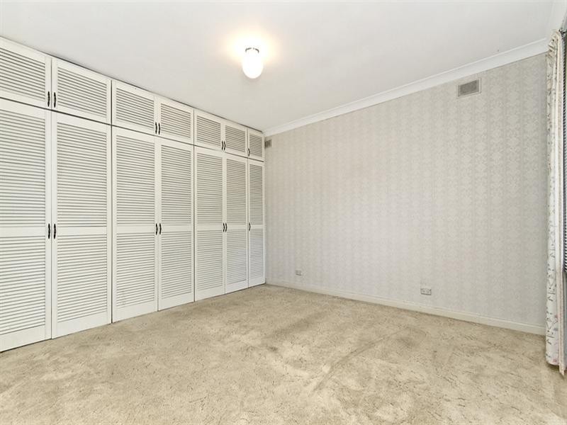 24 Carnarvon Avenue, Redwood Park SA 5097