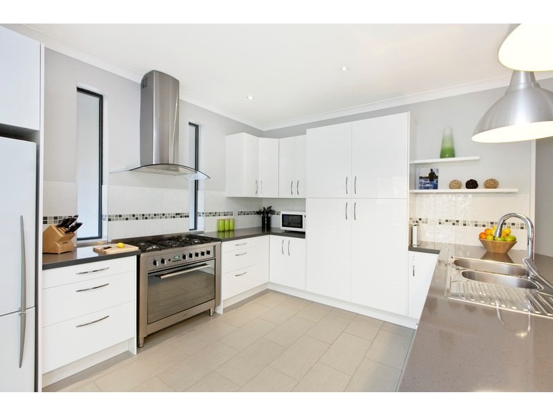 21 Haddington Street, Valley View SA 5093