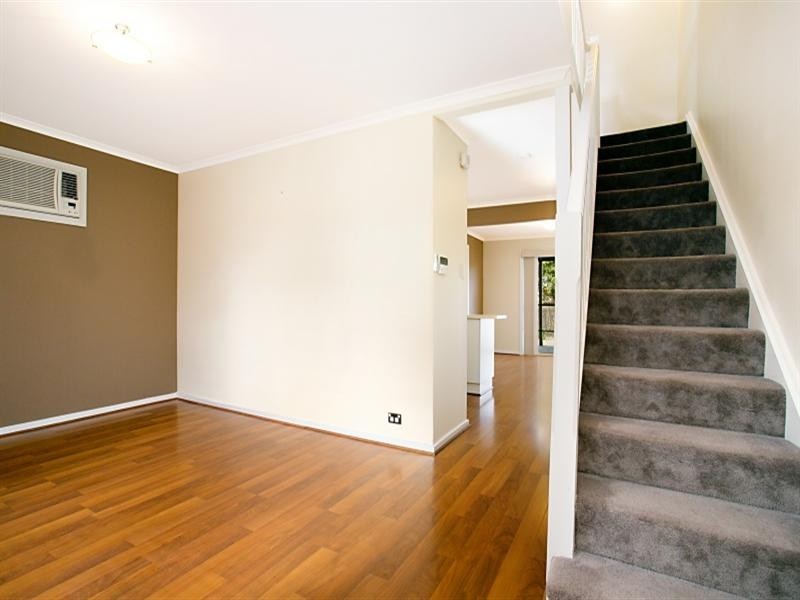 6/5-9 Griffin Place, Wynn Vale SA 5127