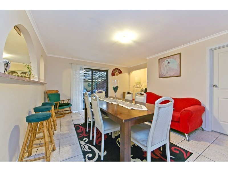 9 Moore Crescent, St Agnes SA 5097