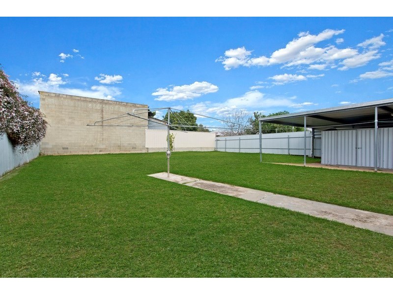 50 Alexander Avenue, Campbelltown SA 5074