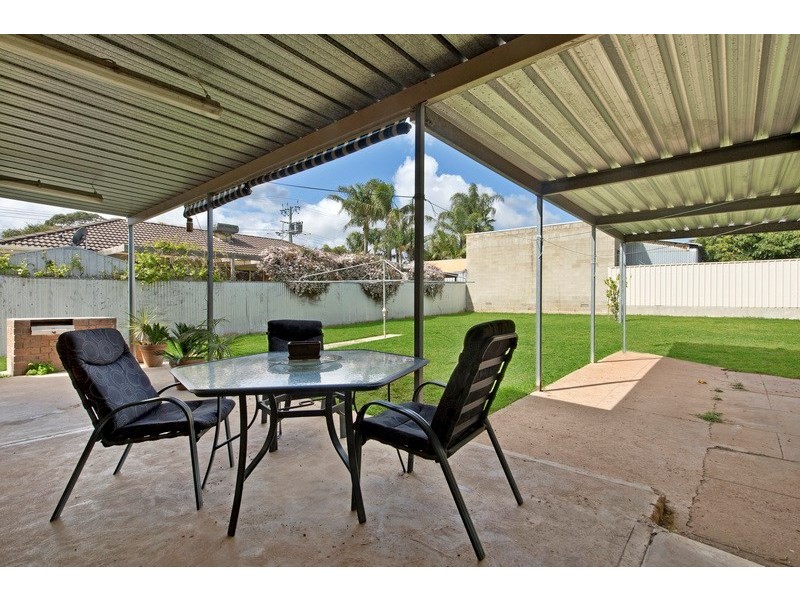50 Alexander Avenue, Campbelltown SA 5074