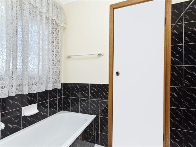 18 General Drive, Paralowie SA 5108