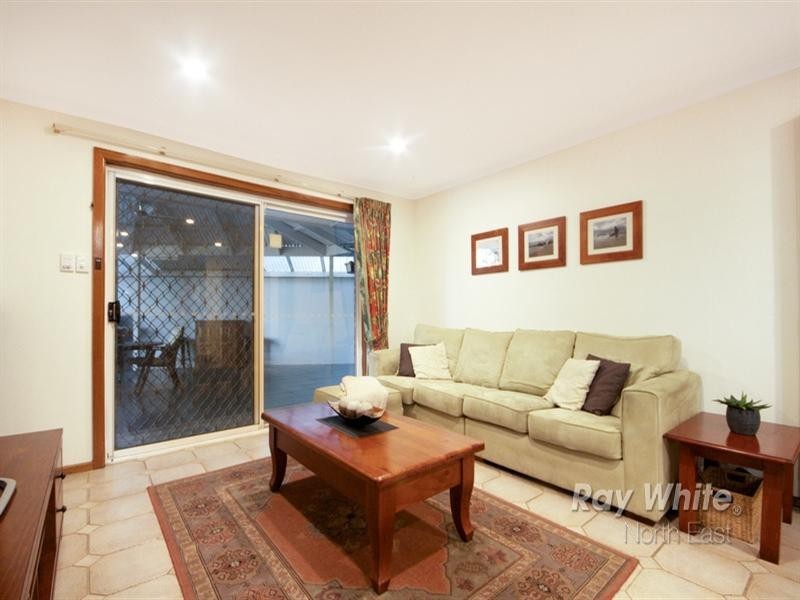 23 Glenarbon Court, Para Hills SA 5096