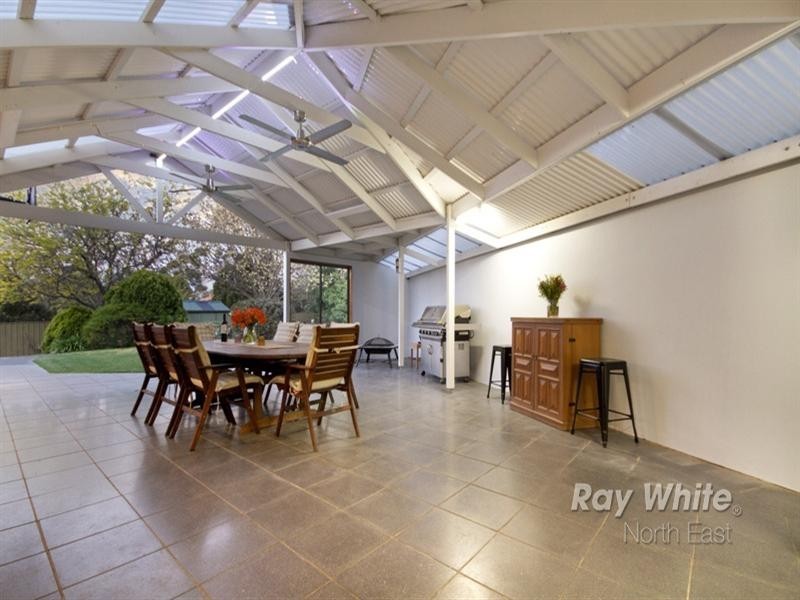 23 Glenarbon Court, Para Hills SA 5096