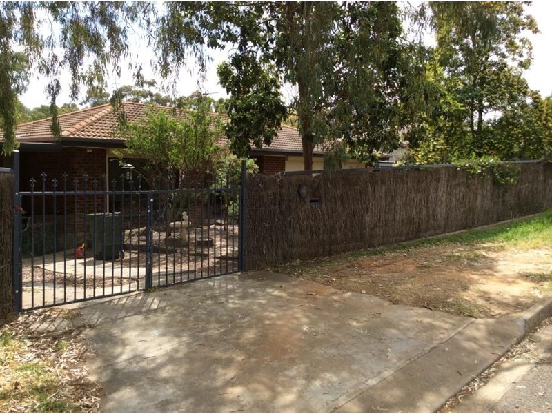 4 Ruby Street, Hope Valley SA 5090