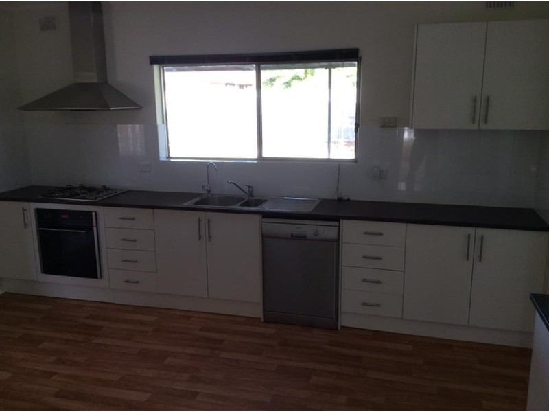 4 Spenfeld Court, Valley View SA 5093