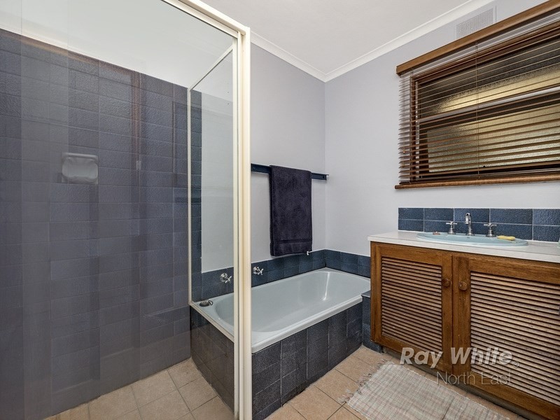 5 Nepondi Court, Fairview Park SA 5126