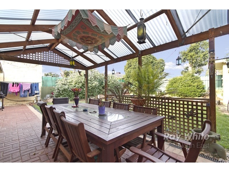 5 Araluen Street, Ridgehaven SA 5097