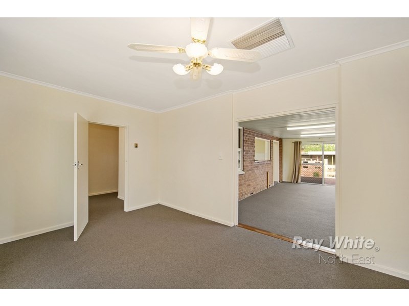 45 Salisbury Avenue, Valley View SA 5093