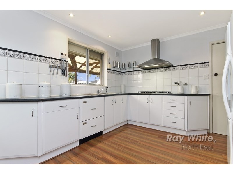 38 Malbanda Avenue, Para Vista SA 5093