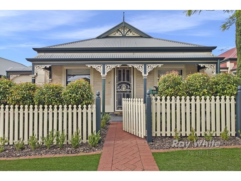 14 Featherstone Circuit, Greenwith SA 5125