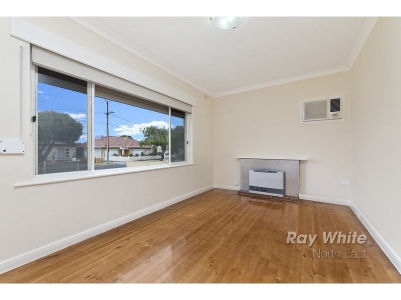 12 Windsor Avenue, Clearview SA 5085