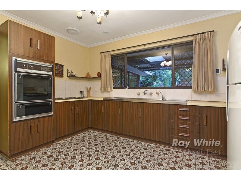 2 Ancell Court, Valley View SA 5093