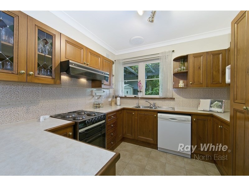 16 Selkirk Avenue, Clearview SA 5085