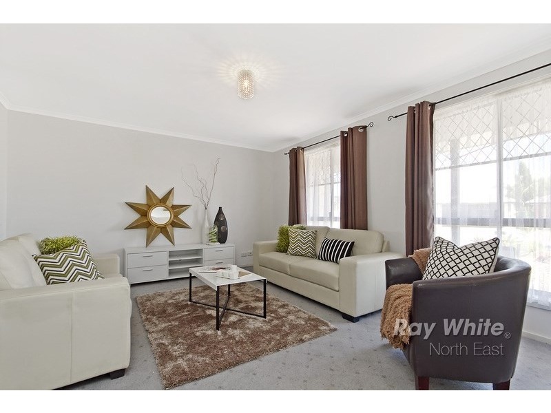 2 Oakdene Court, Paralowie SA 5108