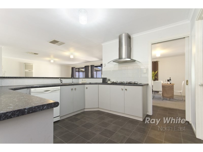 2 Oakdene Court, Paralowie SA 5108