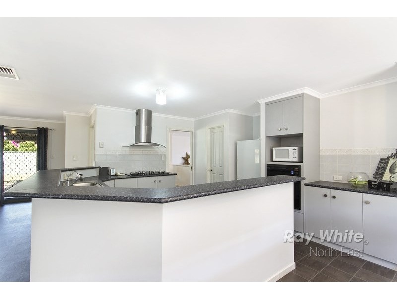 2 Oakdene Court, Paralowie SA 5108