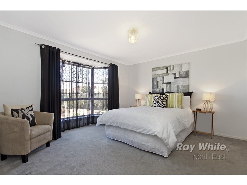 2 Oakdene Court, Paralowie SA 5108