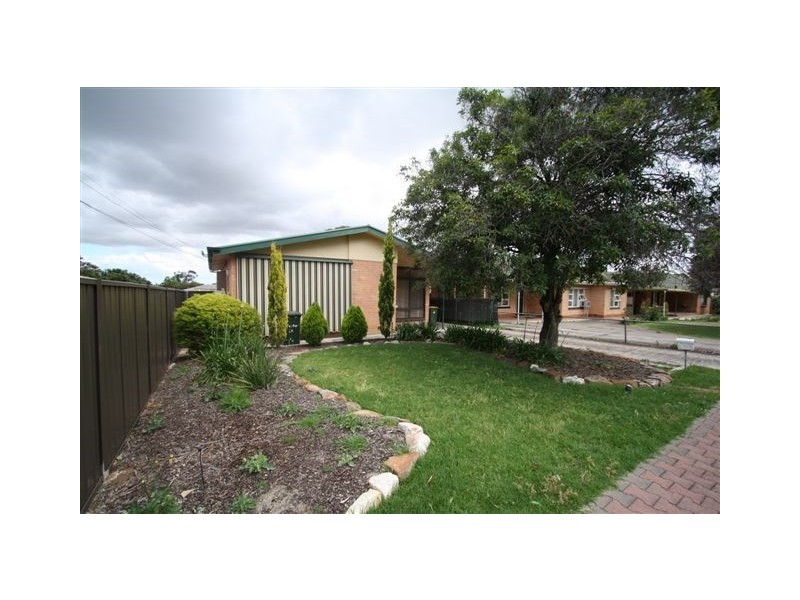 8 Shepherd Street, Ridgehaven SA 5097