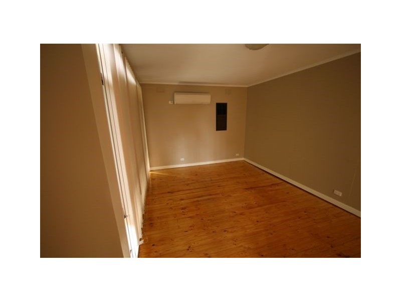 8 Shepherd Street, Ridgehaven SA 5097