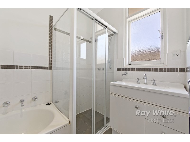 14 Sea View Road, Para Hills SA 5096