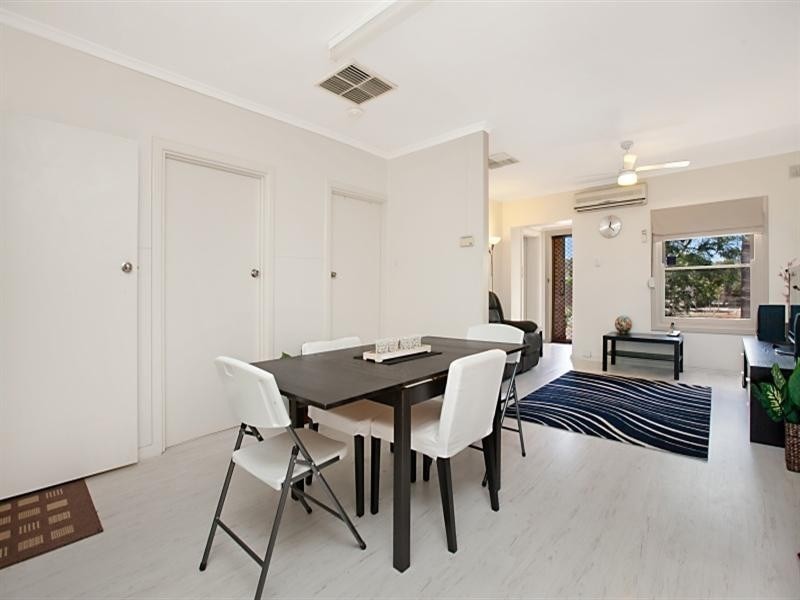 31 Winterbourne Road, Elizabeth Vale SA 5112