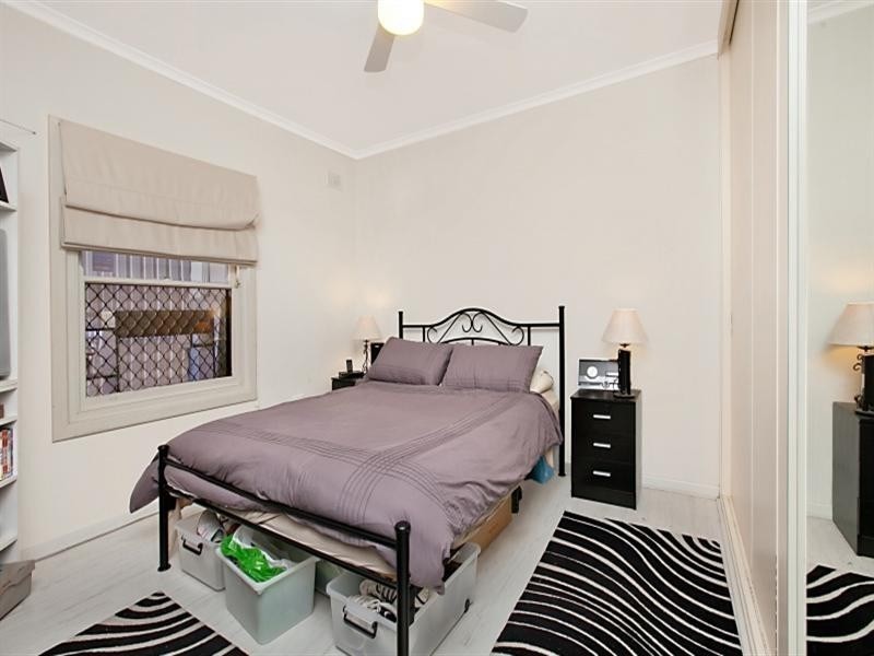 31 Winterbourne Road, Elizabeth Vale SA 5112