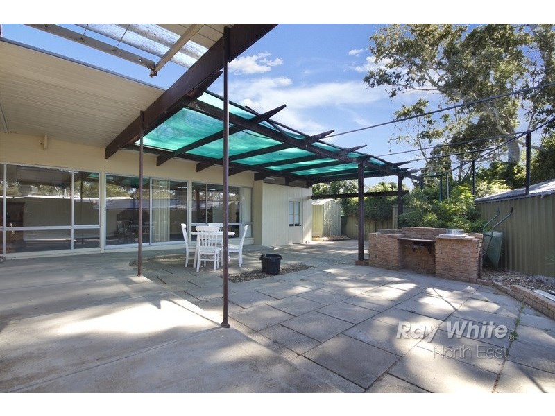 8 Oleander Drive, Banksia Park SA 5091