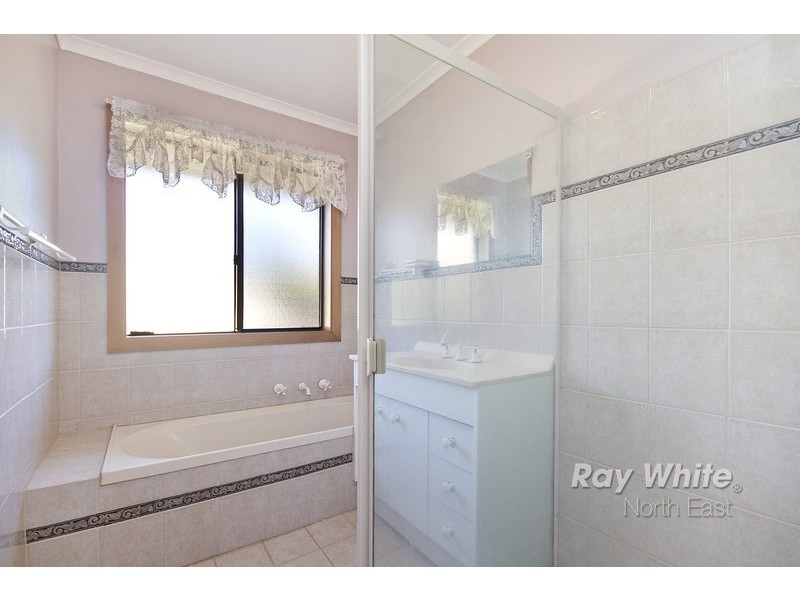 10 Manuella Court, Paralowie SA 5108