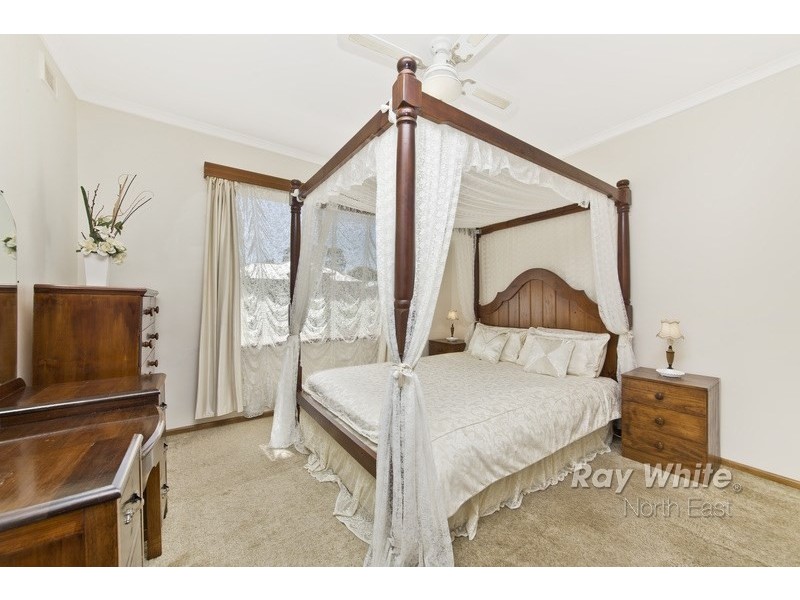 8 Riddell Road, Holden Hill SA 5088