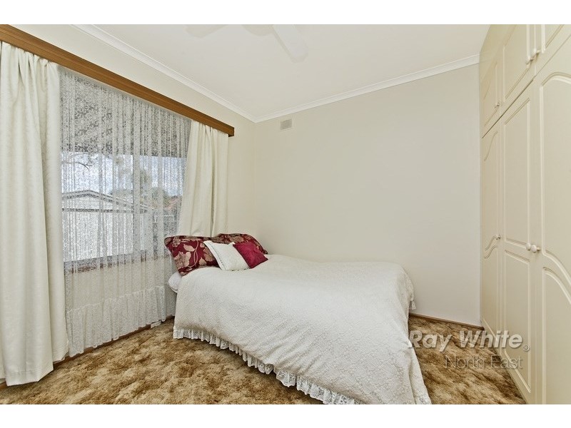 8 Riddell Road, Holden Hill SA 5088