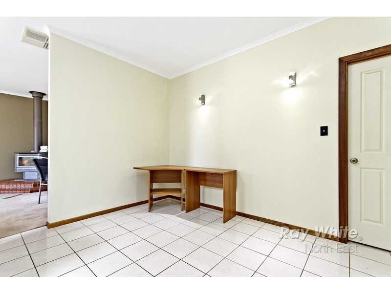 22 Moore Crescent, St Agnes SA 5097