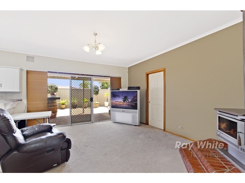 22 Moore Crescent, St Agnes SA 5097