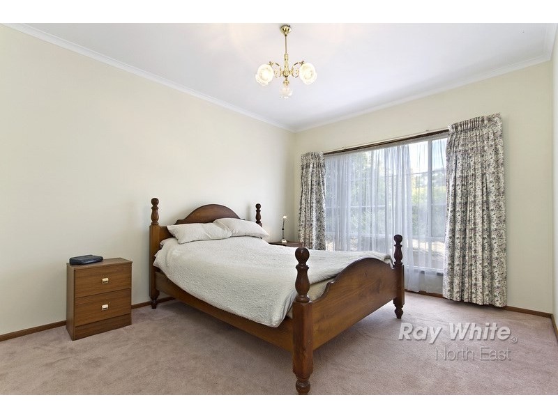 22 Moore Crescent, St Agnes SA 5097