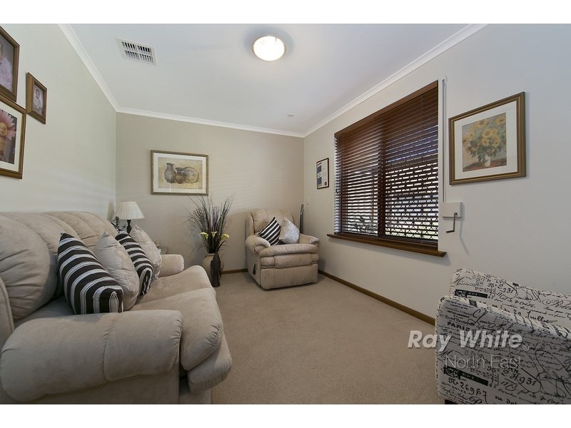 24 Anthony Road, Para Vista SA 5093