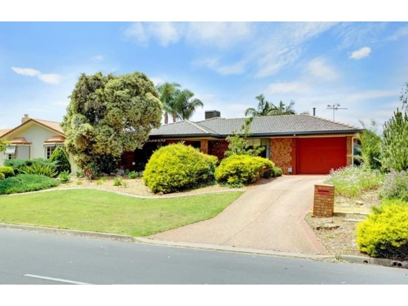 37 Park Lake Drive, Wynn Vale SA 5127