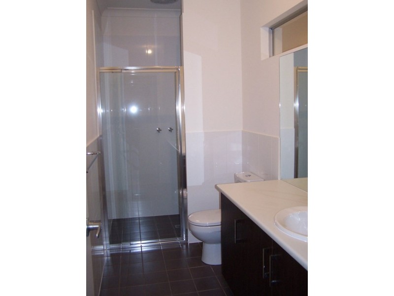 36 Emerald Street, Mawson Lakes SA 5095