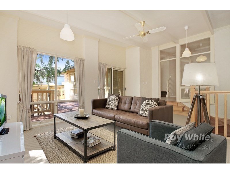 52 Down Drive, Valley View SA 5093