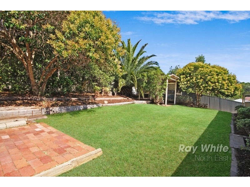 52 Down Drive, Valley View SA 5093