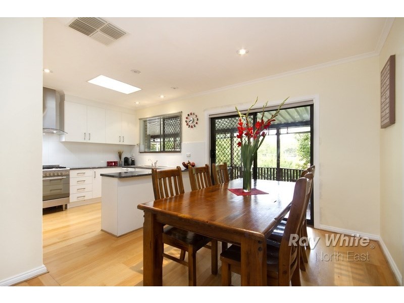 11 Sunhaven Road, Redwood Park SA 5097