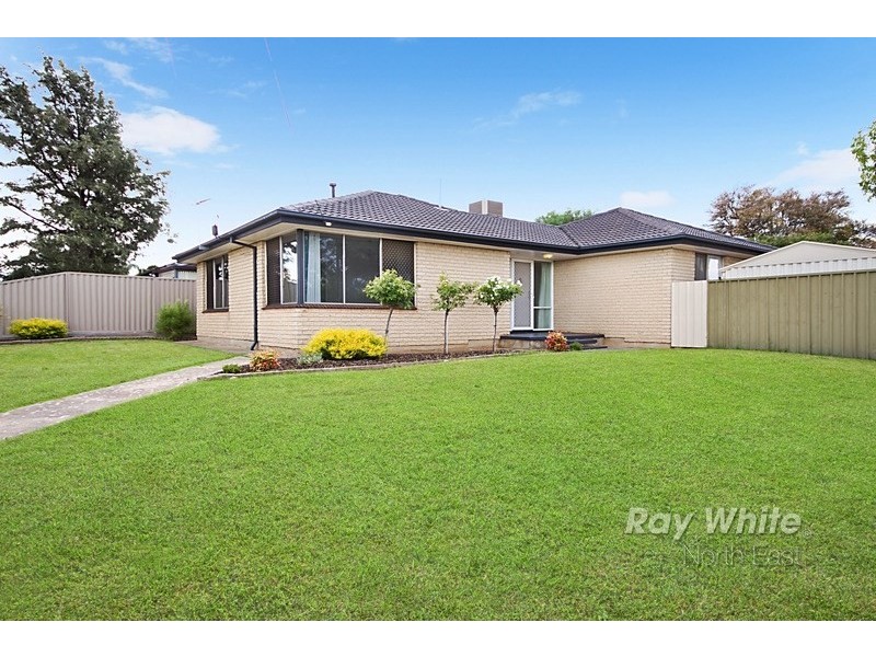 16 Batley Street, Para Vista SA 5093