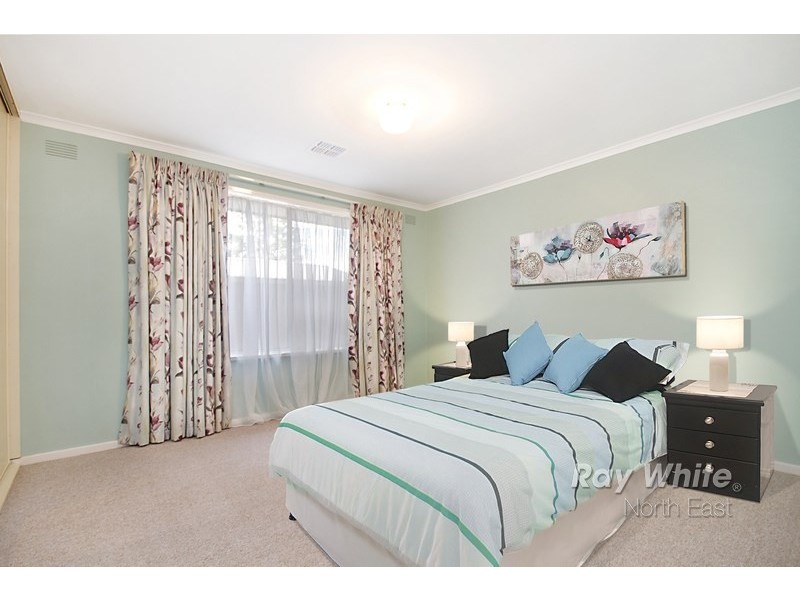 16 Batley Street, Para Vista SA 5093