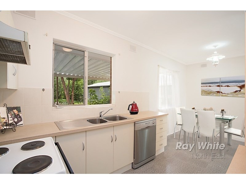 14 Charmaine Avenue, Para Vista SA 5093