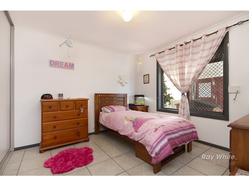30 Pantowora Drive, Hope Valley SA 5090