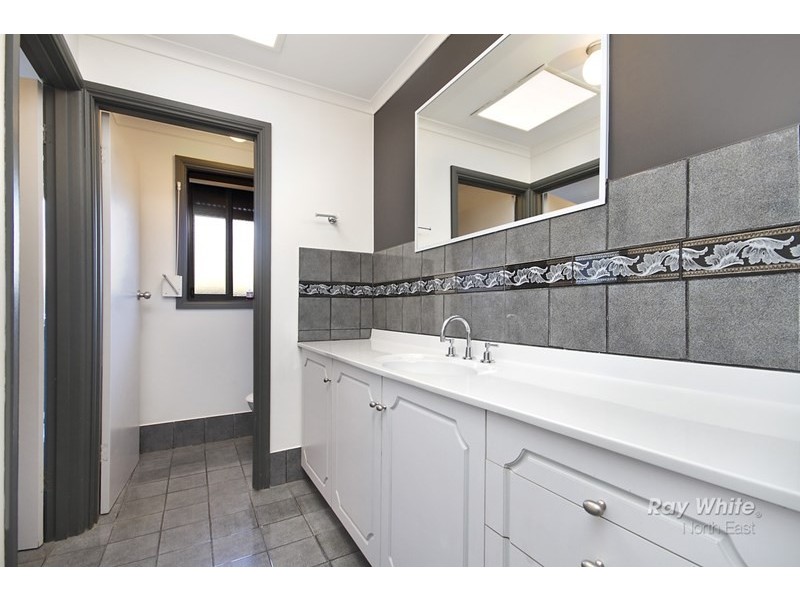 30 Pantowora Drive, Hope Valley SA 5090