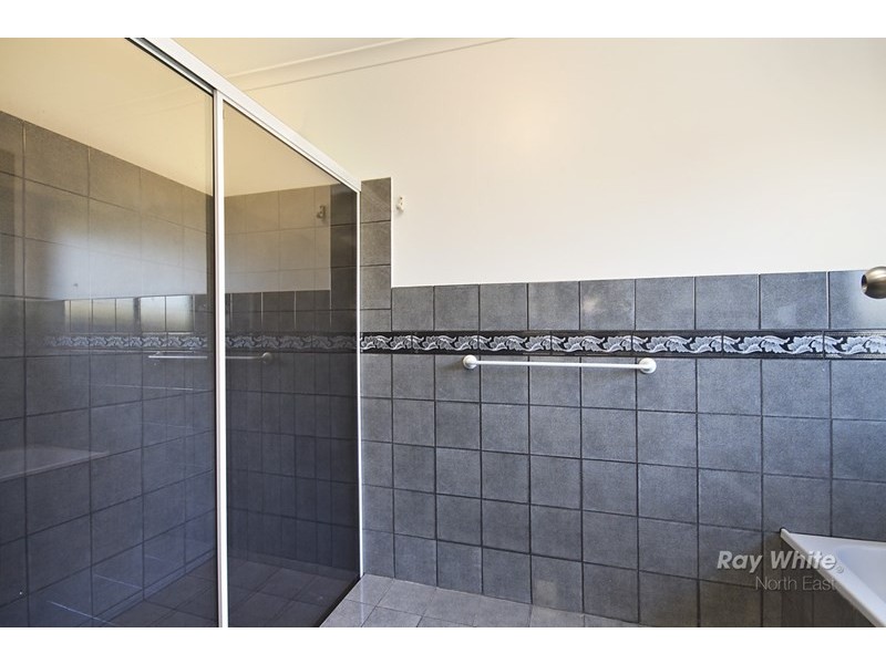 30 Pantowora Drive, Hope Valley SA 5090