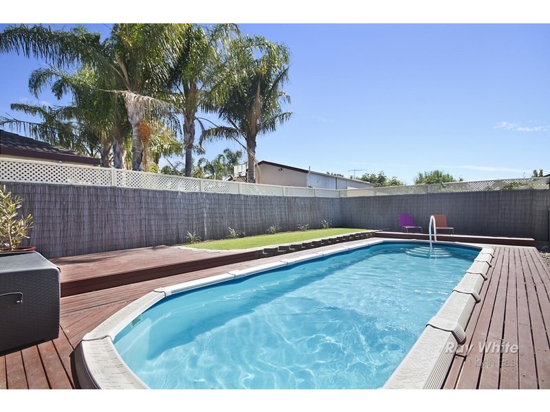 30 Pantowora Drive, Hope Valley SA 5090