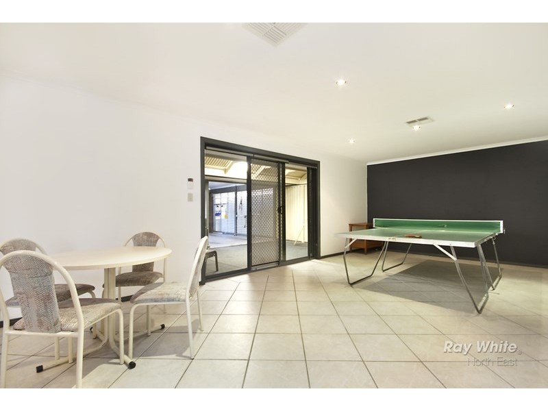 30 Pantowora Drive, Hope Valley SA 5090