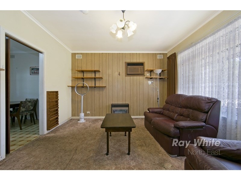 9 Ivan Street, Para Hills SA 5096